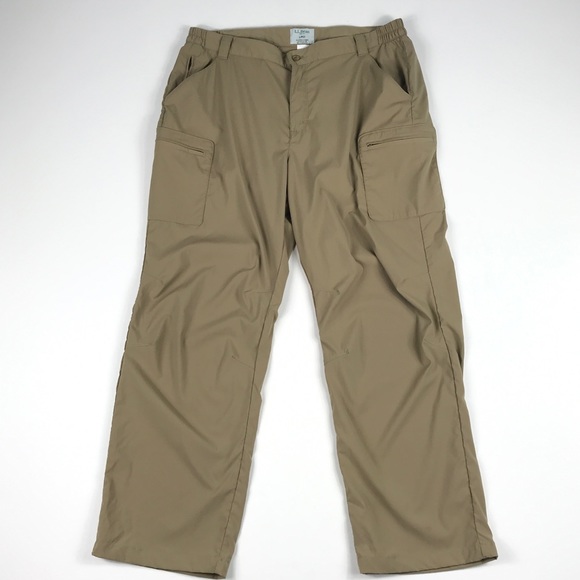L.L. Bean Other - L. L. Bean cargo pants size Large Petite